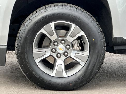 Used 2020 Chevrolet Colorado Z71 image 34