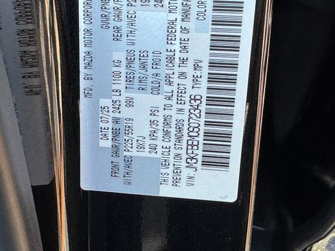 New 2025 MAZDA CX-5 AWD 2.5 S w/ Premium Plus Pkg image 18