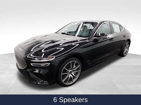 Used 2024 Genesis G70 2.5T image 5