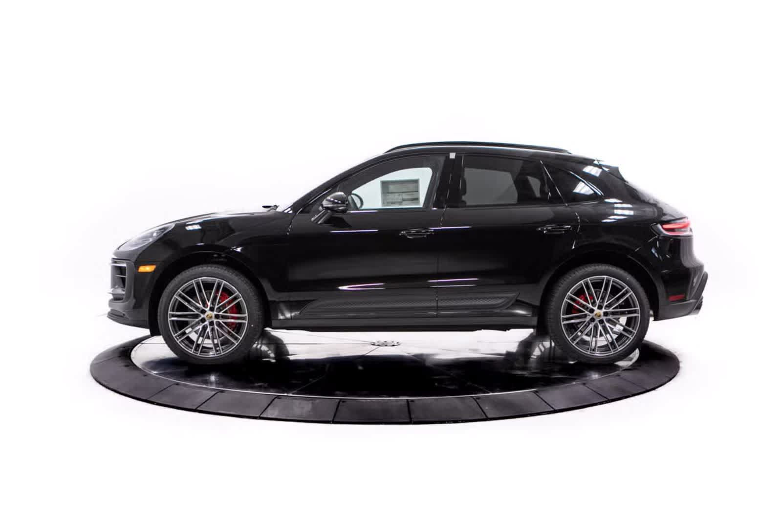 Certified 2026 Porsche Macan S AWD/4WD image 2
