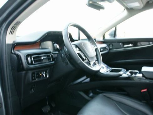 Used 2023 Lincoln Nautilus Reserve w/ Equipment Group 201A image 15