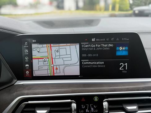 Used 2022 BMW X7 xDrive40i w/ Premium Package AWD/4WD image 17