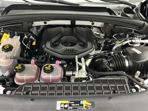 Used 2023 Jeep Grand Cherokee 4WD 4xe image 26