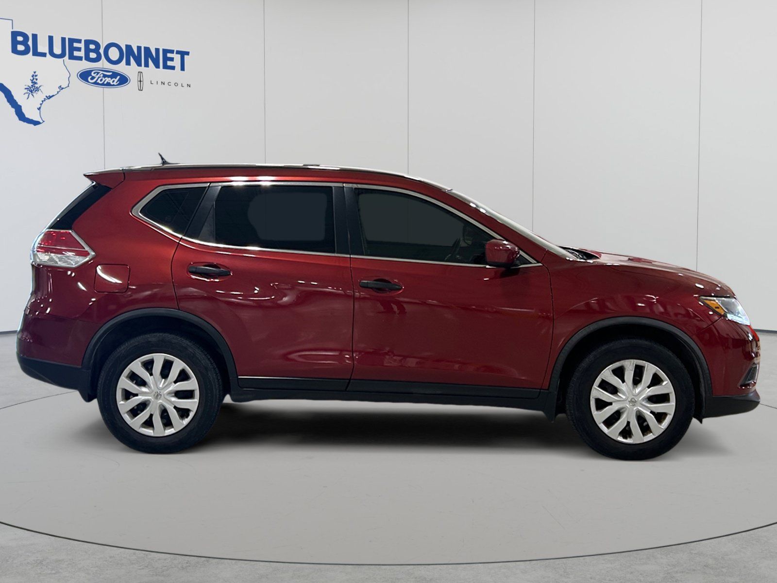 Used 2016 Nissan Rogue S FWD image 4