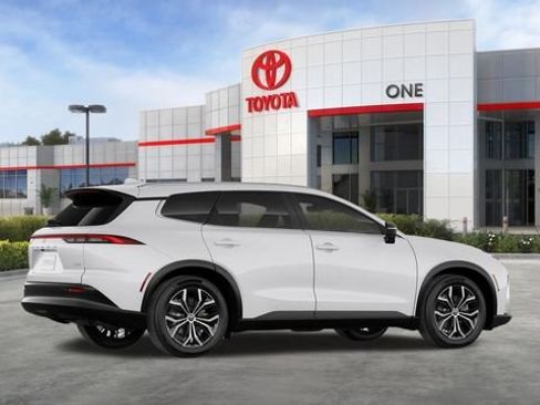 New 2026 Toyota Crown Signia image 12