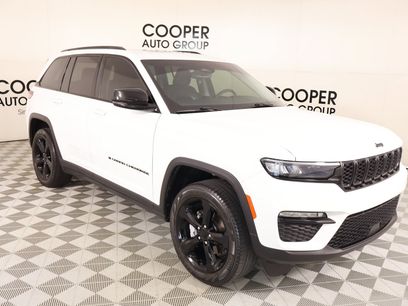 Used 2024 Jeep Grand Cherokee Limited w/ Black Appearance Package