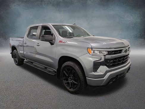 Used 2024 Chevrolet Silverado 1500 RST AWD/4WD image 3