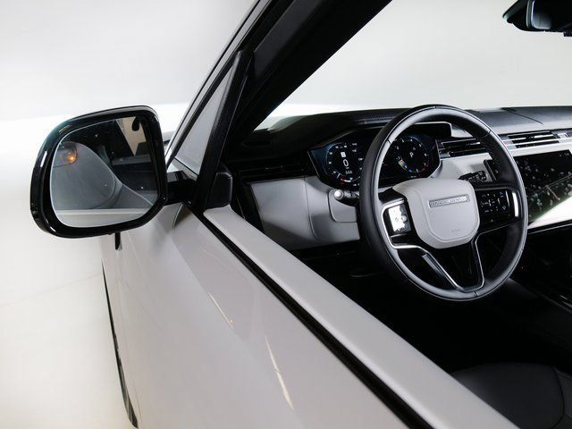 New 2026 Land Rover Range Rover Sport SE AWD/4WD image 23