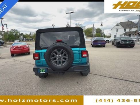 Used 2024 Jeep Wrangler Sport AWD/4WD image 8