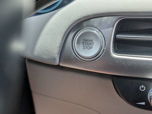 Used 2024 Hyundai Palisade SEL FWD image 30