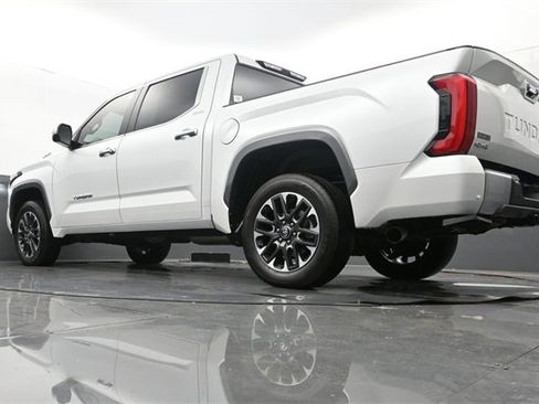 Used 2025 Toyota Tundra Limited image 24