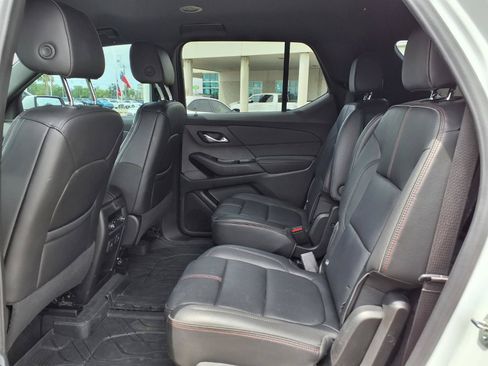 Used 2023 Chevrolet Traverse RS w/ LPO, Roadside Safety Package AWD/4WD image 24