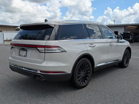 Certified 2022 Lincoln Aviator Reserve w/ Equipment Group 201A RWD image 3
