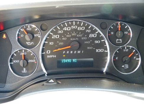 Used 2024 GMC Savana 2500 4.3L V6 GAS*2500*135 WB*FACTO w/ Driver Convenience Package image 32