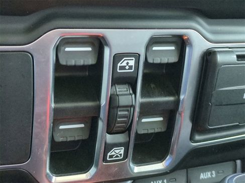 Used 2021 Jeep Wrangler Unlimited Rubicon image 23