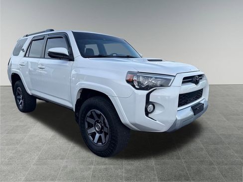 Used 2020 Toyota 4Runner Limited image 7
