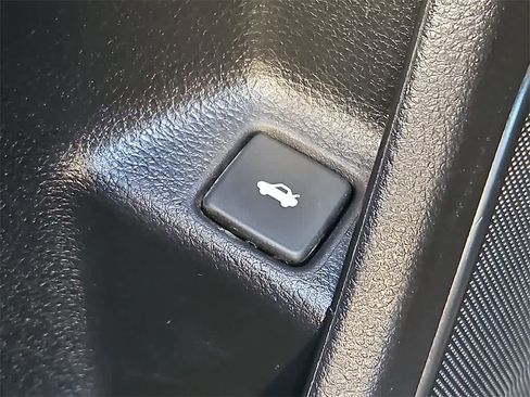 Used 2021 Honda Civic LX image 17