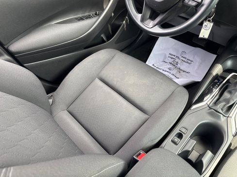 Used 2024 Toyota Corolla LE FWD image 27