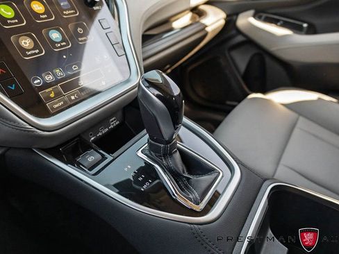 Used 2024 Subaru Outback Limited image 37