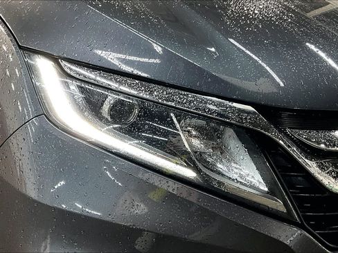 Used 2018 Honda Odyssey EX-L image 27