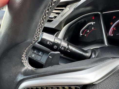Used 2020 Honda Civic Sport image 22