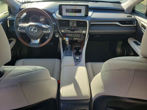 Used 2022 Lexus RX 350L Premium w/ Premium Package image 15