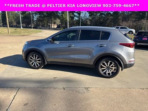 Certified 2019 Kia Sportage EX image 3
