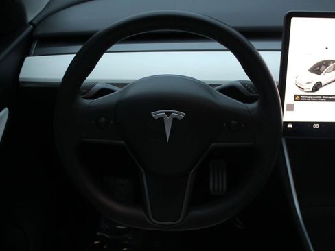 Used 2020 Tesla Model Y Performance image 29