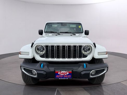 Used 2024 Jeep Wrangler Unlimited Sahara image 10