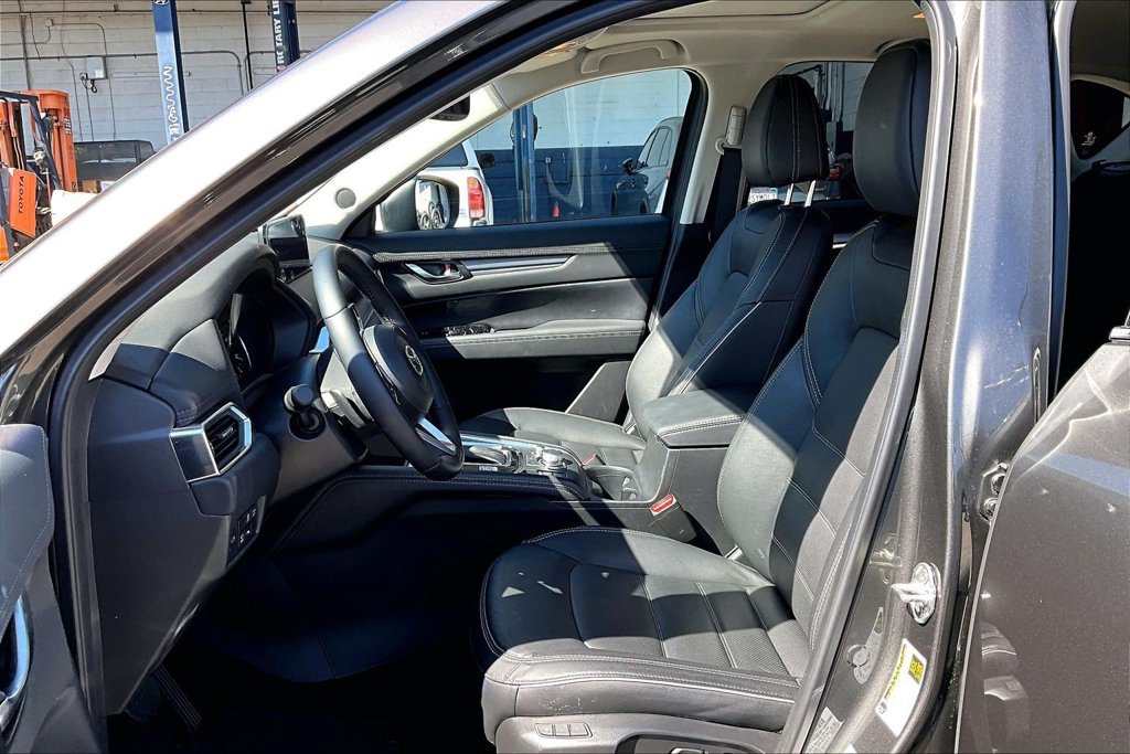 Used 2025 MAZDA CX-5 AWD 2.5 S w/ Premium Plus Pkg image 14