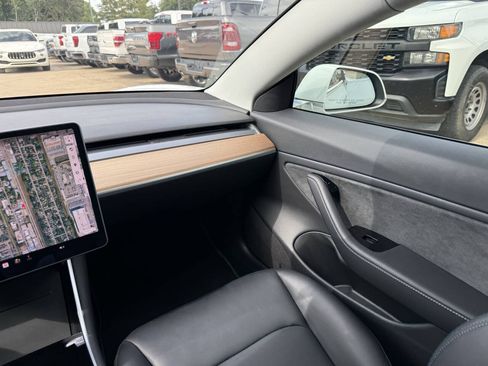 Used 2018 Tesla Model 3 Long Range RWD image 20
