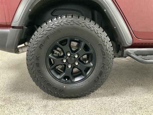 Used 2021 Jeep Wrangler Unlimited Sport image 12