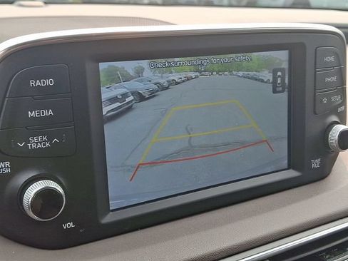 Used 2020 Hyundai Santa Fe SEL w/ Convenience Package AWD/4WD image 18