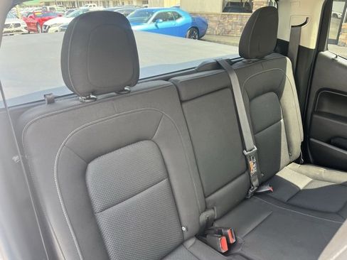 Used 2021 Chevrolet Colorado LT image 30