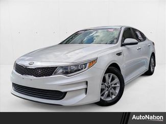 Used 2018 Kia Optima LX image 1