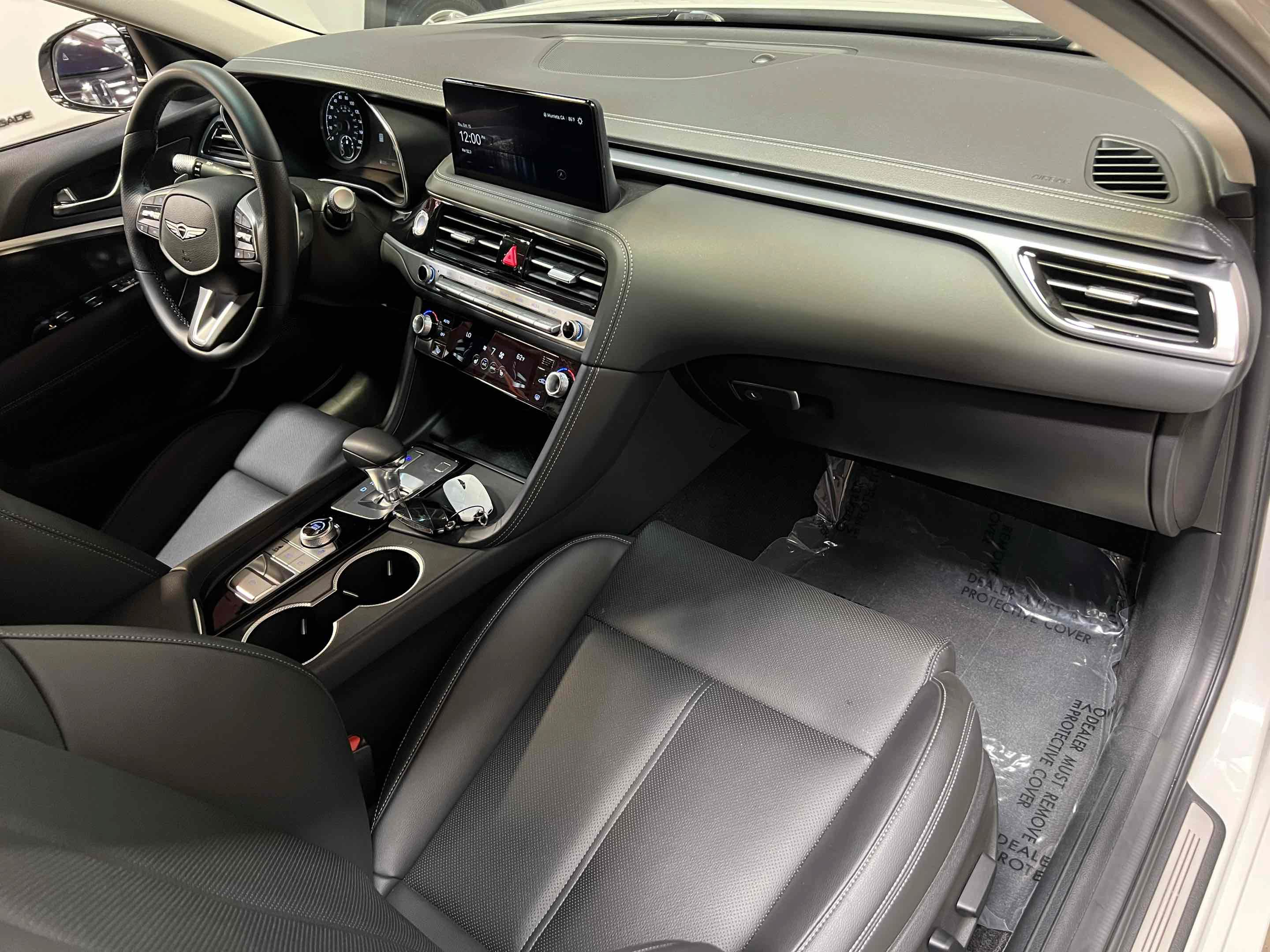 Used 2025 Genesis G70 2.5T RWD image 40