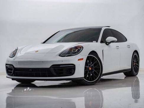 Certified 2023 Porsche Panamera 4 Platinum Edition AWD/4WD image 1