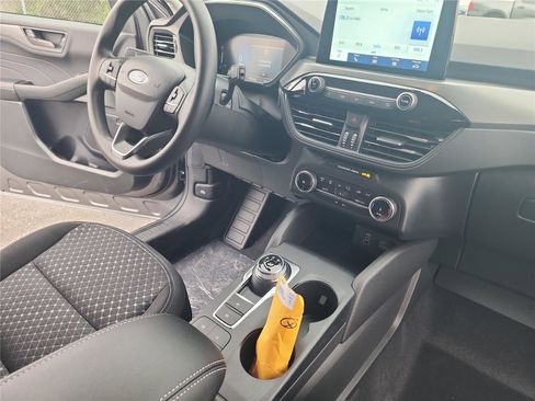 New 2026 Ford Escape Active image 25