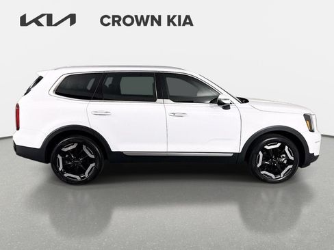 Certified 2023 Kia Telluride S w/ S Sunroof Package FWD image 4