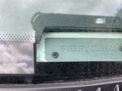 Used 2013 Ford E-350 and Econoline 350 Super Duty w/ Shuttle Bus Prep Pkg image 25