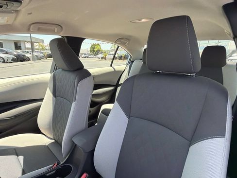 Used 2026 Toyota Corolla LE FWD image 22