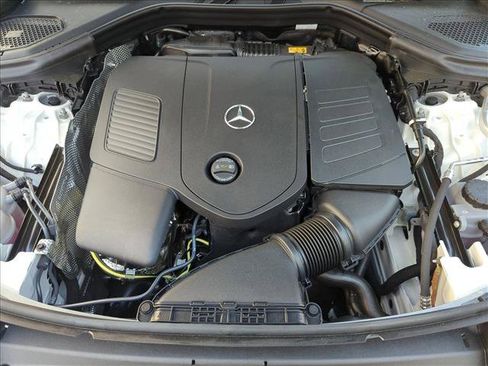 Used 2026 Mercedes-Benz GLC 300 image 16