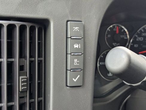 New 2024 Chevrolet Express 3500 Extended w/ Driver Convenience Package image 32