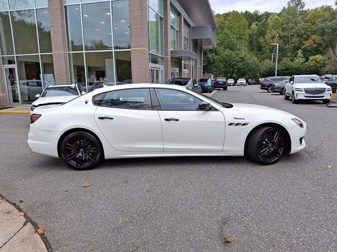 Certified 2022 Maserati Quattroporte Modena Q4 image 26