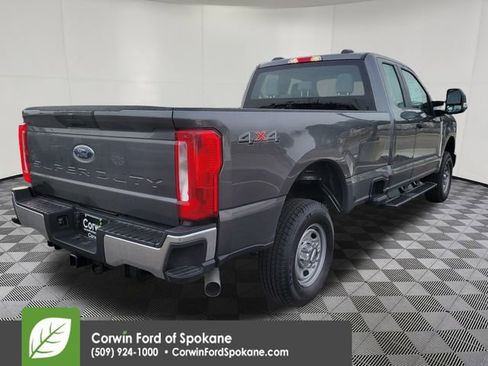 New 2026 Ford F250 XL w/ XL Chrome Package image 15