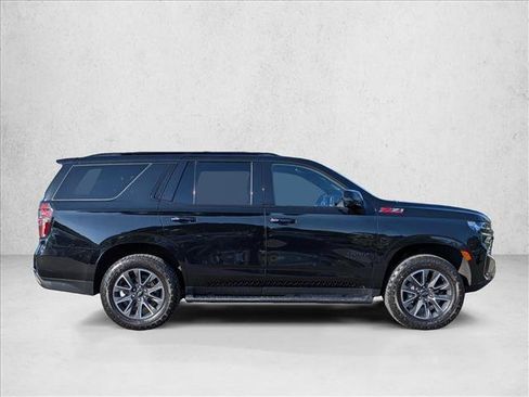 Used 2023 Chevrolet Tahoe Z71 w/ Z71 Off-Road Package AWD/4WD image 4