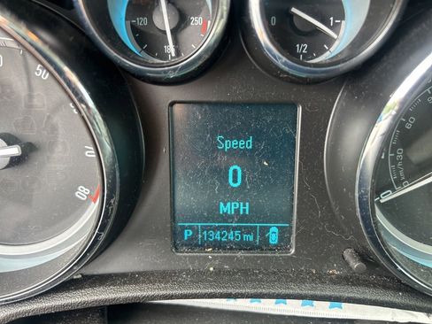 Used 2014 Buick Verano FWD image 17
