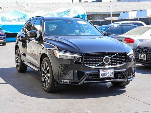 Used 2024 Volvo XC60 B5 Plus AWD/4WD image 5