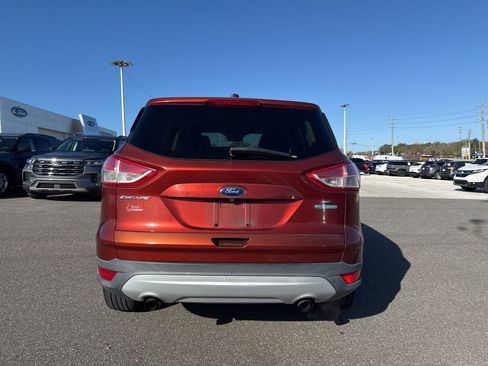 Used 2014 Ford Escape SE image 4