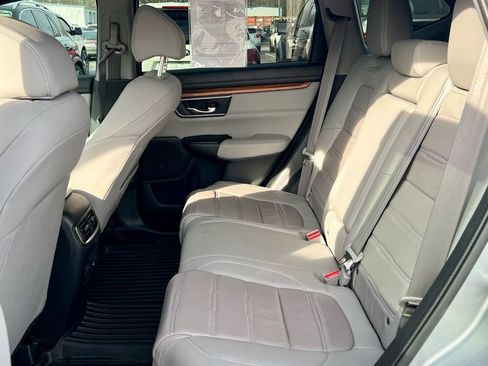 Used 2022 Honda CR-V Touring image 5